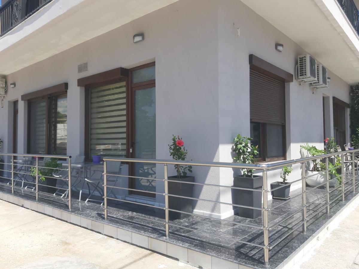 Soula'S Sunshine Green Apartment Nea Karvali Exterior foto